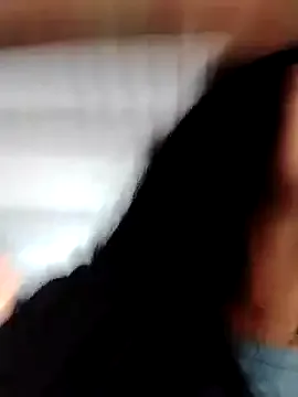 maturexxxnaughty — I fuck my delicious pussy on the street