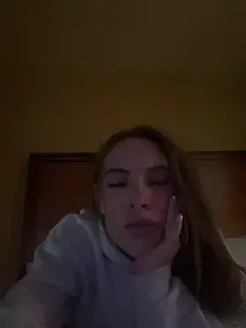 maxxxin3 — Freechat on StripChat
