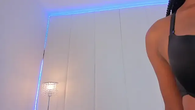 MayaaCardenas — Rub Pussy without Pantys