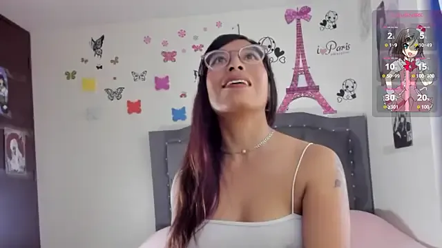 Megan_Darcy — Suck Dildo