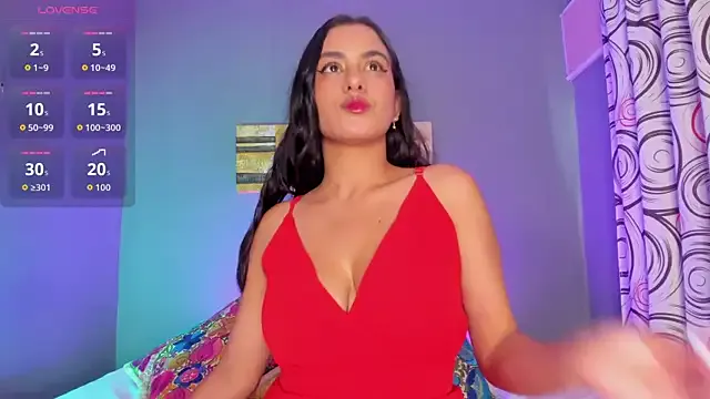 meghanmaslow — Oil tits show