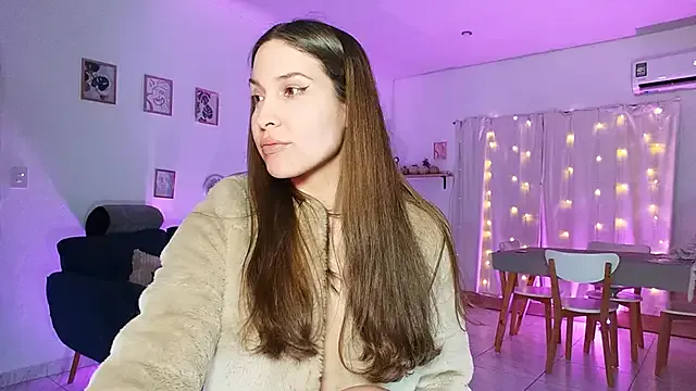 Melisa_cream — Fingering my pussyin doggy with clamps