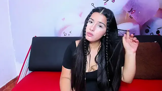 Melisaandjhova — Deep Dildo in throat