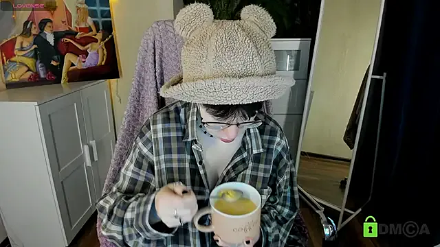 Melissa_Wells — Undress me