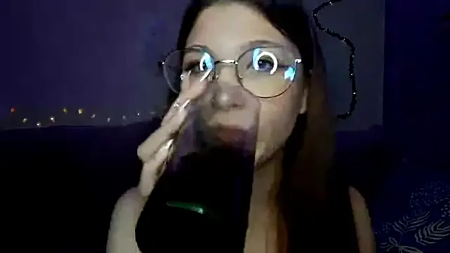 MiaamaLoveLyslt — make me a little wet