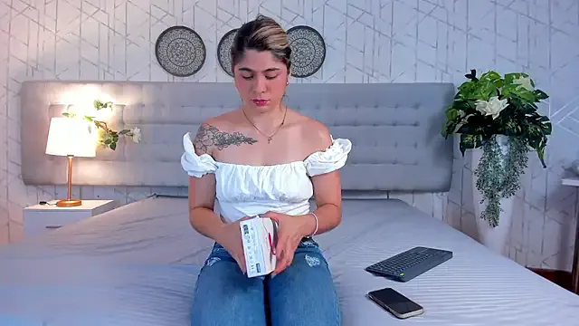 MiaCoopper — Ride dildo