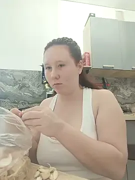 MiaKissy — finger fucking pussy for 5 minutes