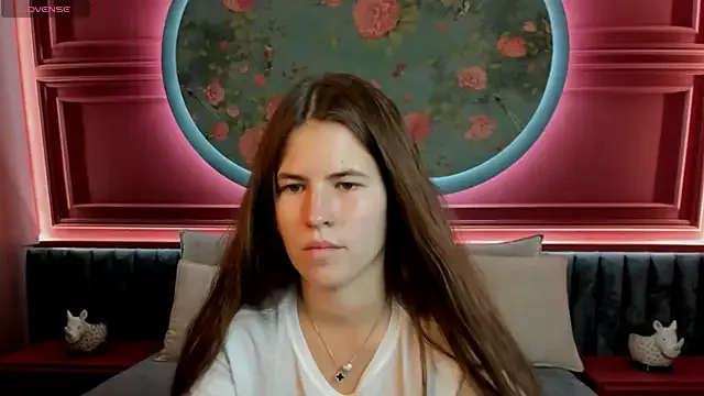 MiaMialani — Show me a pussy