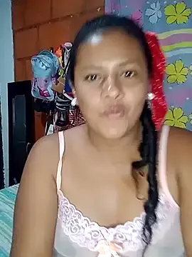 miapink3 — show tits