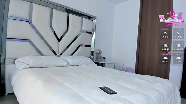 Michelle_Ferrerr — BOUNCE BOOBS