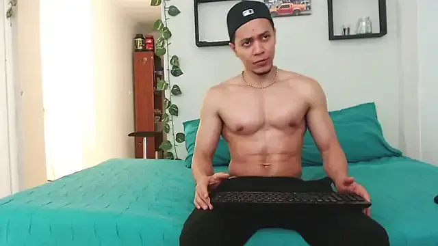 mike_rolly_hot — cum on face show