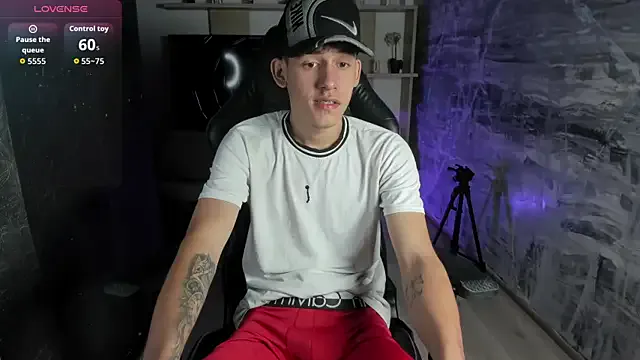 mikebenefleck_1 — show ass