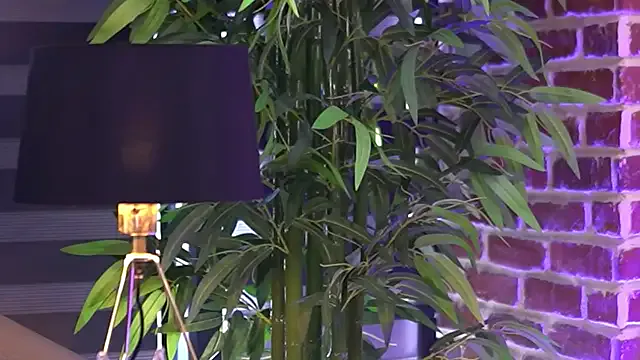 MillaSerene — Spank ass 5x