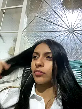 miluwatson — Finger us ass