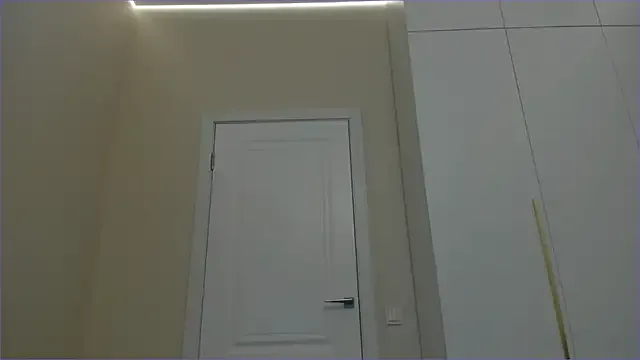 min_mini — finger in  anal