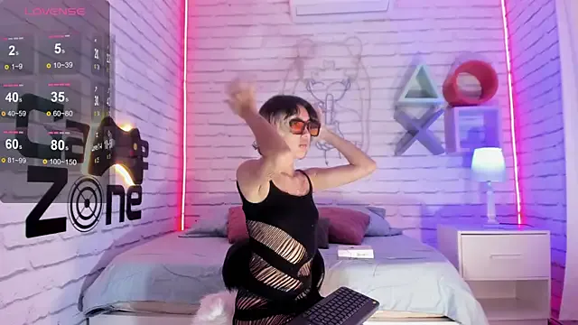 min_minjil — Freechat on StripChat