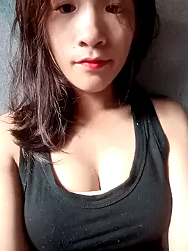 Mina-pusy — I am a poor girl. Please help me.