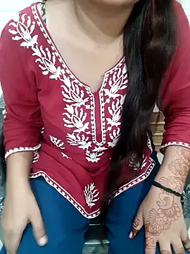 Minakshi_677 — Freechat on StripChat
