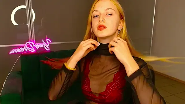 MirandaMayers — footjob