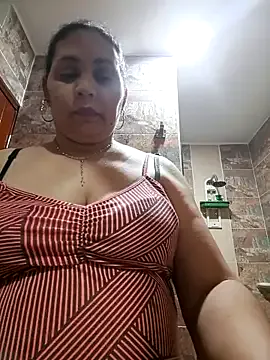 MirandaSoto — Freechat on StripChat