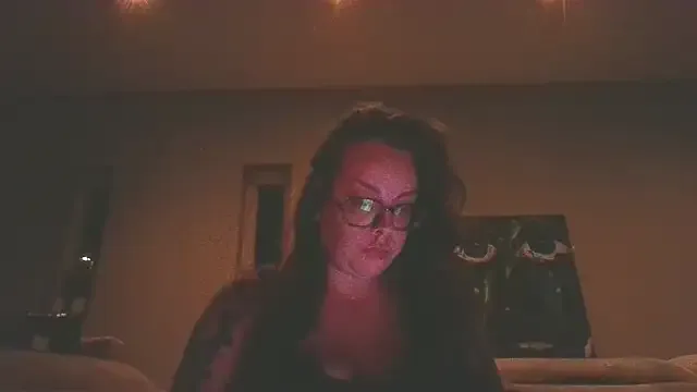 Miss_Lucifer6 — First time live