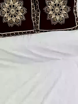 Miss_Riya20 — Flash pussy 