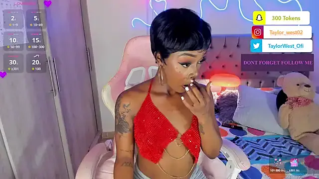 Miss_westt_ — FULL NAKED SEXY TAYLOR