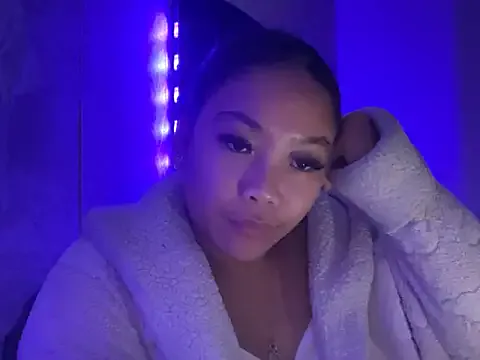 MissCherryyxox — GET MY BOOBS OUT 