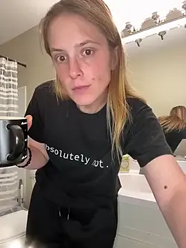 missflokes — Spoil a hot milf 4 her bday 9/28