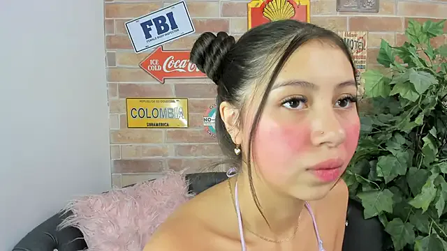 misss_luxury — deepthroa messy saliva iin face and tits