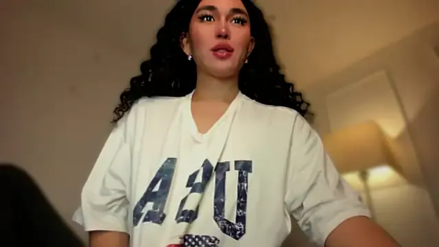 MissValentinaJohnson — WYA?ANY L*CAL TO FUCK IN RL!? #9IN #usa
