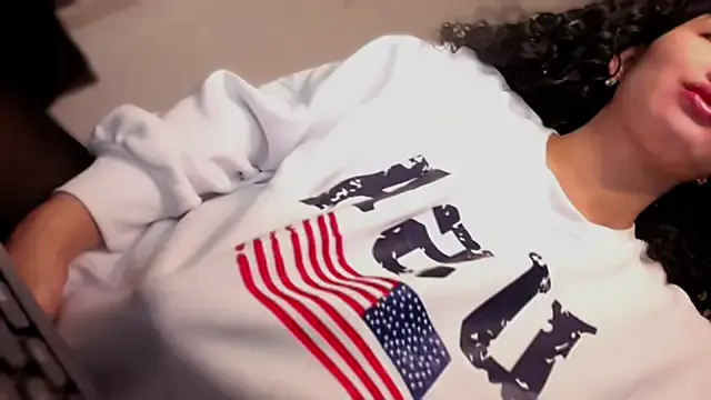 MissValentinaJohnson — WYA?ANY L*CAL TO FUCK IN RL!? #9IN #usa