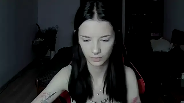 Miya_Dream_UKR — posing in lingerie )