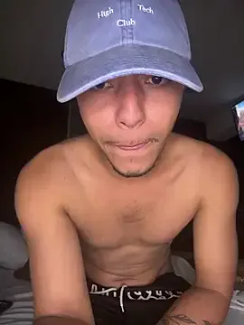 Mlkrrp — brinquedo e gozar/ Toy and cum 