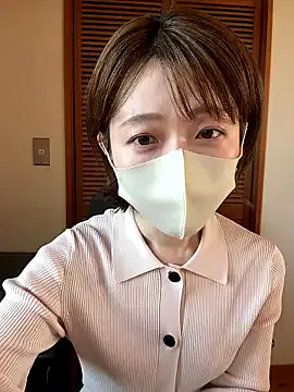 momo_yuipu — Group on StripChat