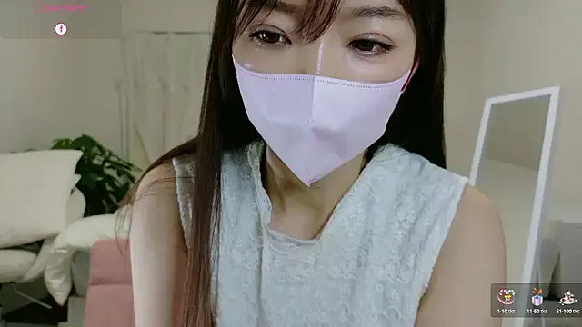 momochan88 — Freechat on StripChat