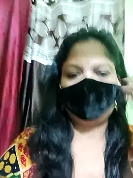 Mona_darling21 — Please help first live