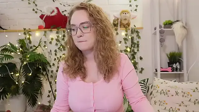 MonicaAsis — Blowjob with nipple clamps