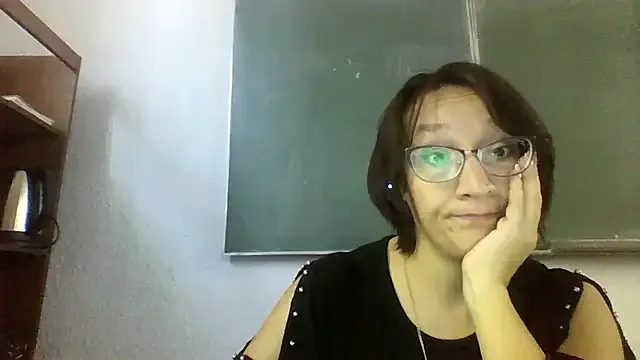 Moon_Janis — cam with your teacher