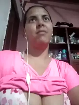 MoonaBarbie — Freechat on StripChat