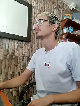 moorejhosua — Show hairy cock