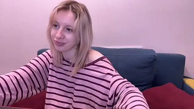 moundliicht1 — suck nipples