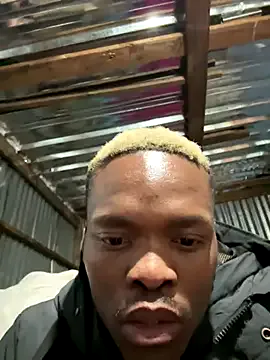 MrKay068 — Please tip so I can buy a ringlight R700