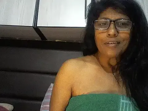 MsAttitude — Help me pay my rent  members