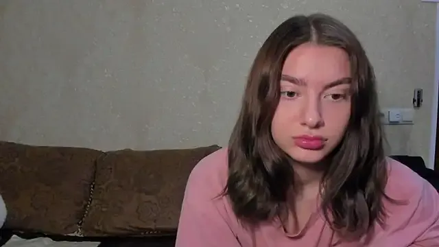 muuur_fam — show boobs