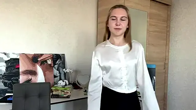 Myrira_Light — My smile