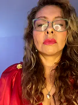 Nahomy_th —  Show Tits 