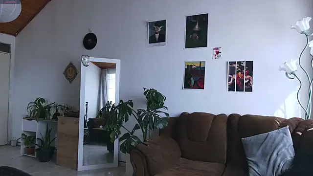 Nathaliakyte — show cum with nora (cntrl 5 min to king)