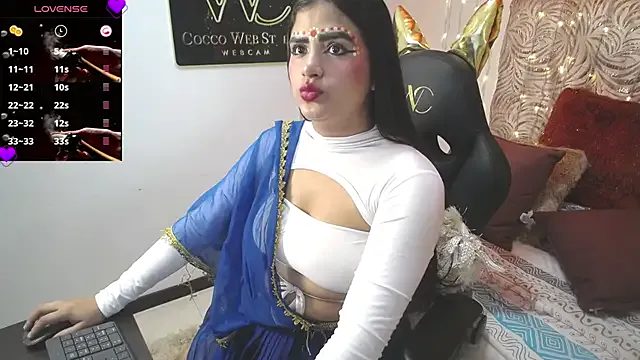 naya_yalitza — milk en pussy, masturbacin