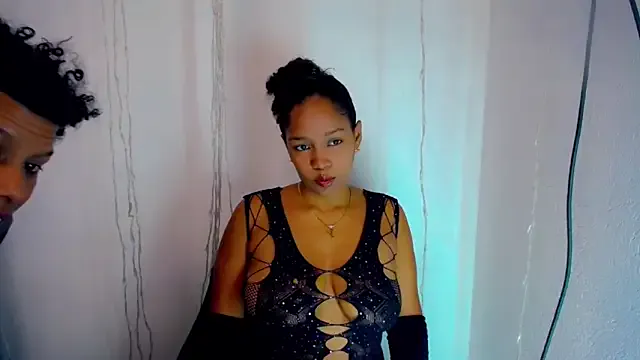 nayeisi_nicol — hi sexy  